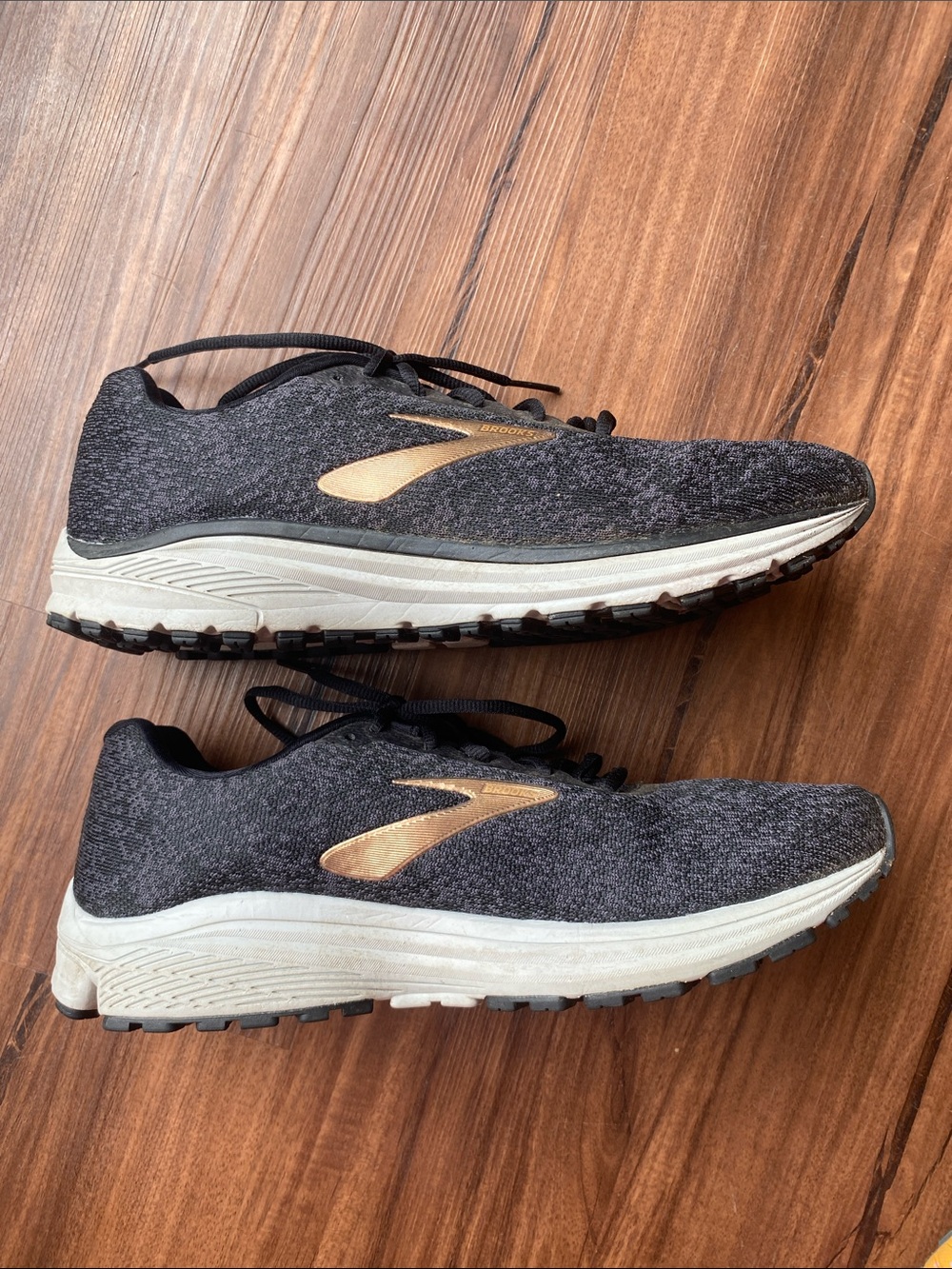 Brooks Anthem 2 Mens Sneakers